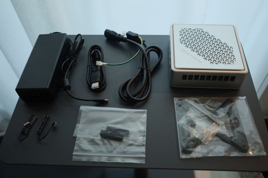 MINIS FORUM EliteMini HM90 ミニPC