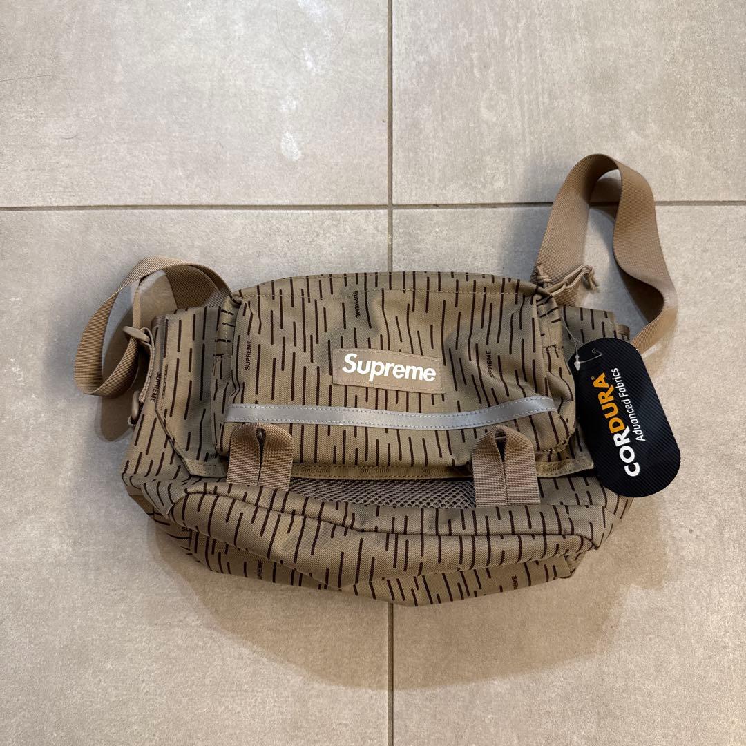 バッグ supreme messenger bag
