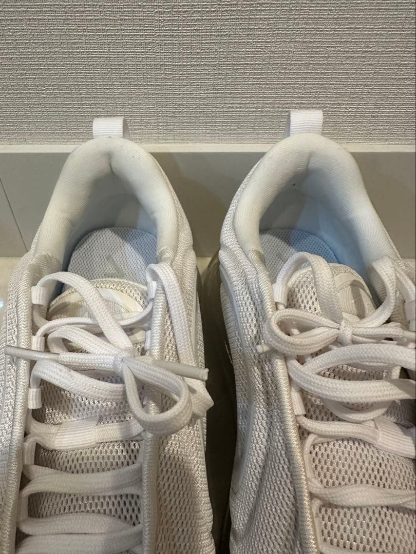 ナイキ NIKE AIR MAX 720 26センチ