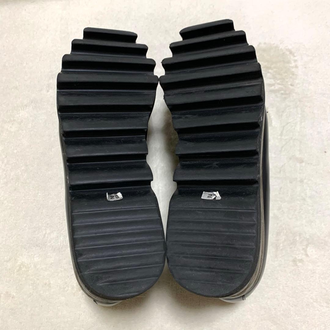 美品【ヒルズアベニュー】リアルレザー　厚底シューズ シャークソール　リボン