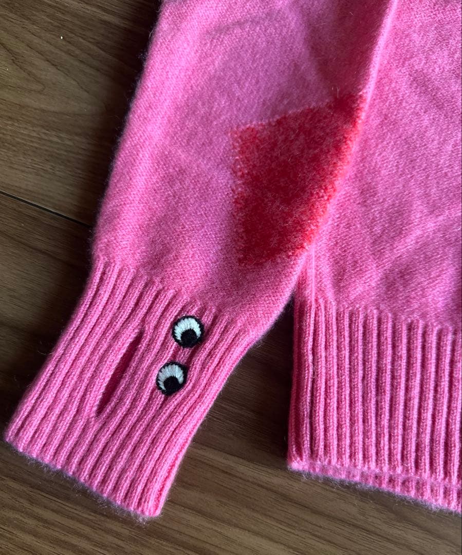 ユニクロ アニヤハインドマーチ ANYA HINDMARCH ピンク セーター