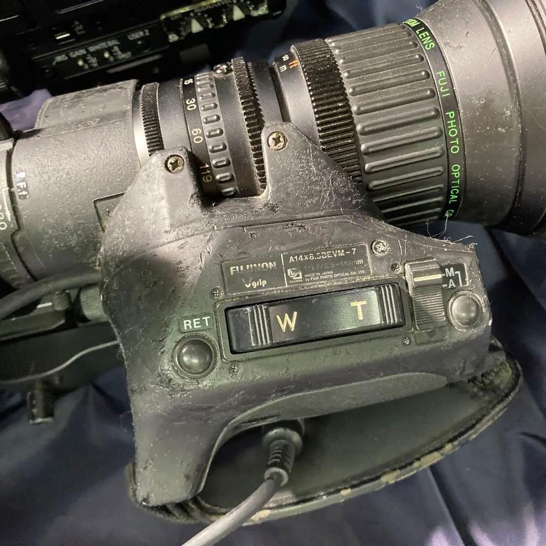 panasonic AG-AF105二台　放送用レンズ付き現状ジャンク扱い！