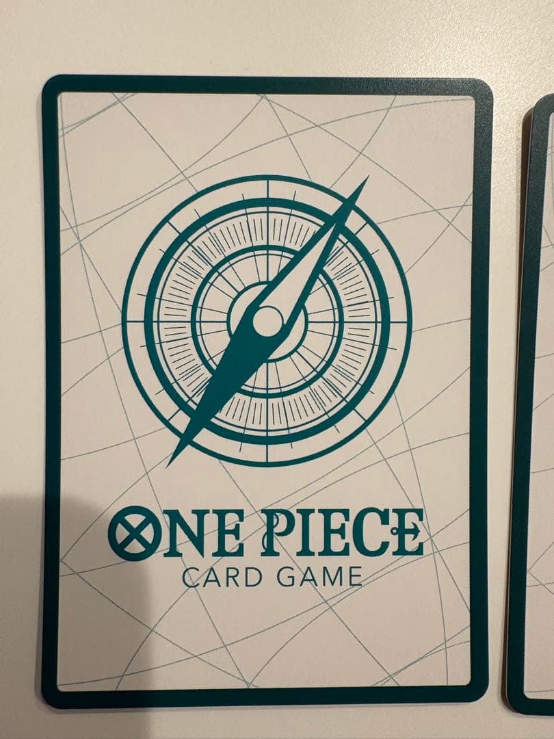 ワンピースカード　ウタ　金ドン