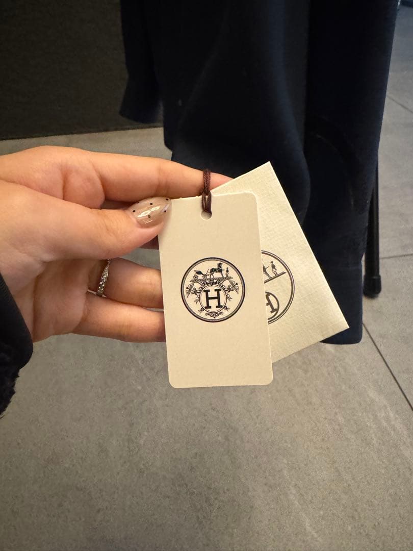 売り切り価格 新品未使用 HERMES シルクシャツ