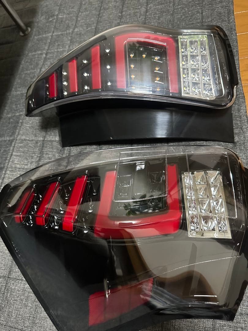 プリウスα テールランプ Revier 流星バージョンver2