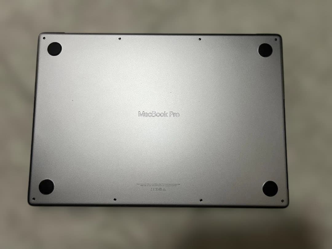 MacBook本体 Macbook Pro 16\" 2021 M1 Pro 32GB 512GB