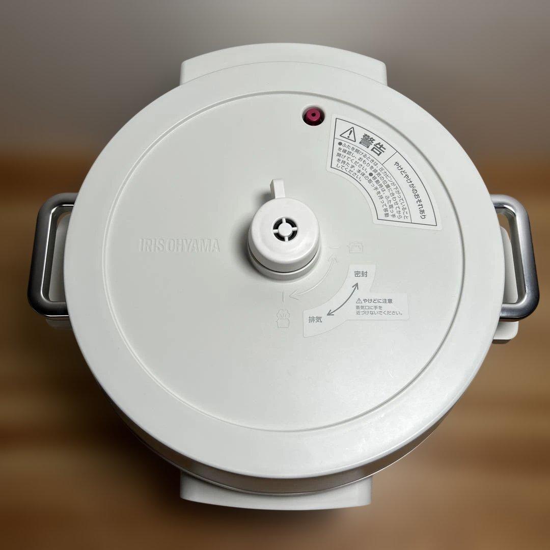 アイリスオーヤマ 電気圧力鍋「PC-MA4-W」ホワイト ★超美品‼︎ 保管品