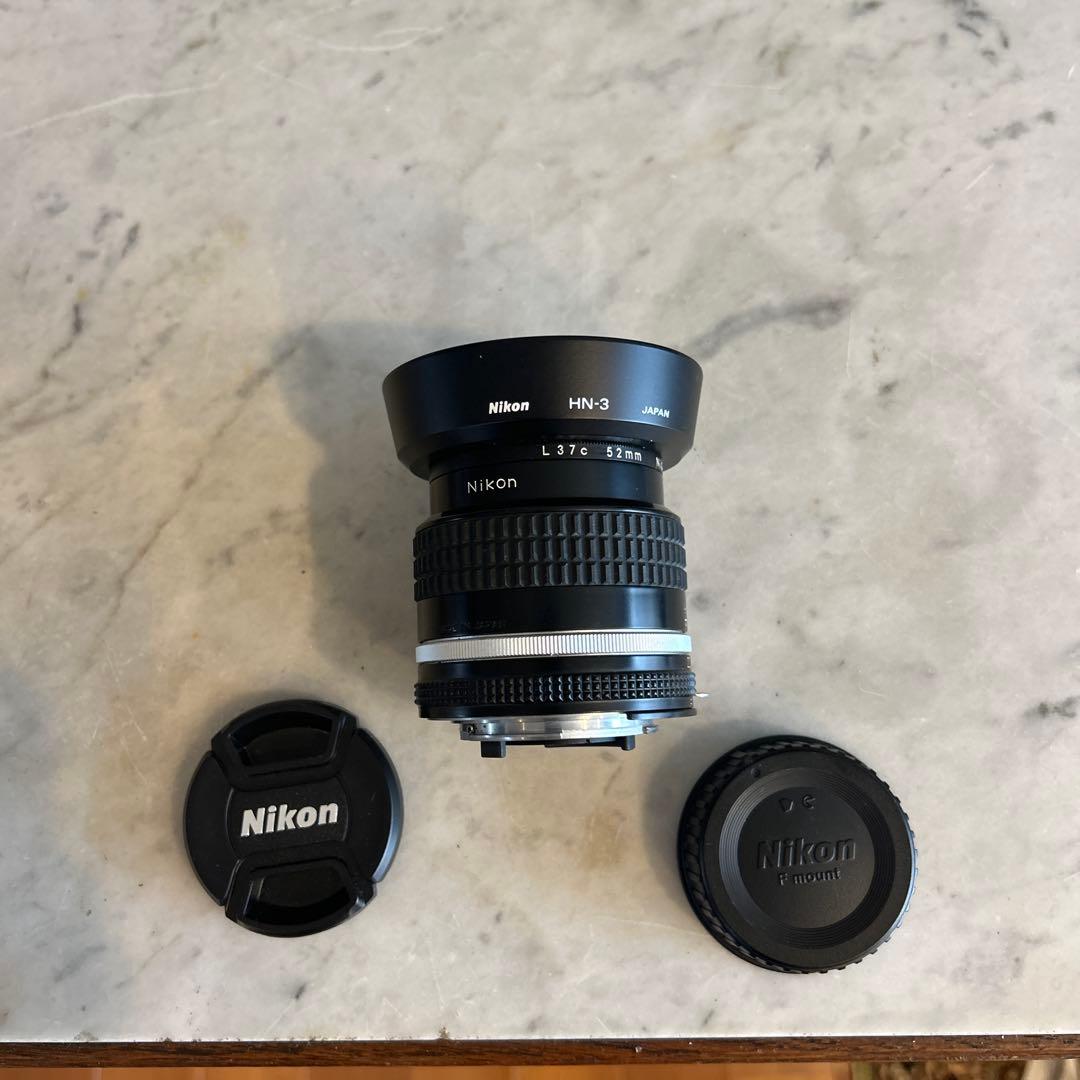 Nikon FE 、35mm f2広角レンズ