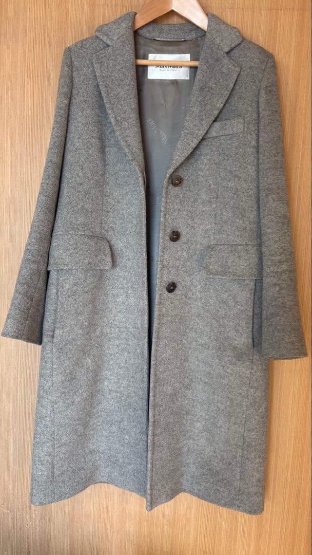 【Max Mara】グレー チェスターコート（小さな虫食い有り）