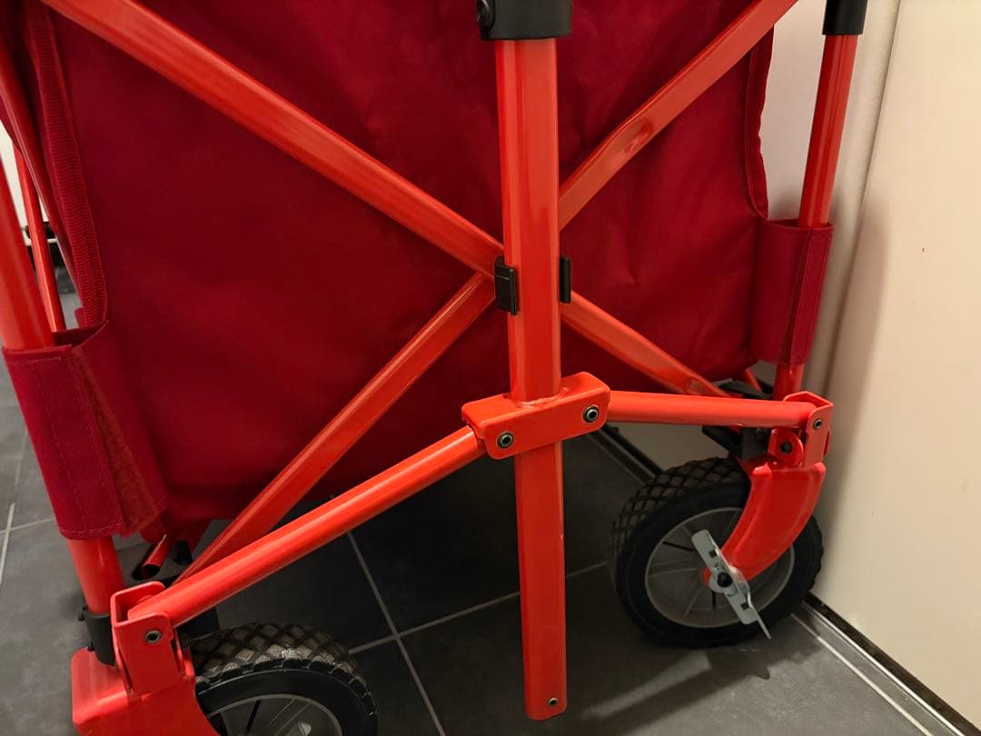 美品定番Coleman キャリー5回位の使用です！