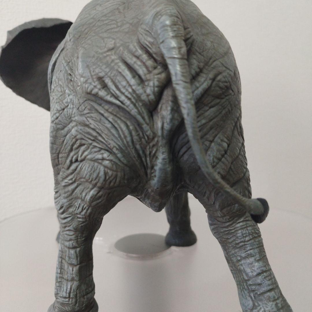 海洋堂　メガソフビアドバンスアフリカゾウ