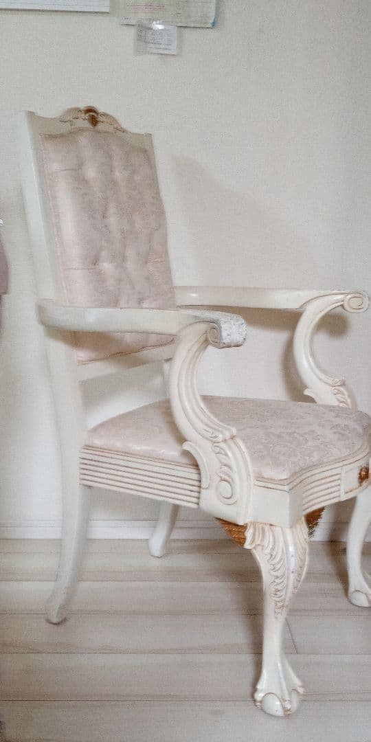 再値下げ↓クラシックホワイト猫足チェア