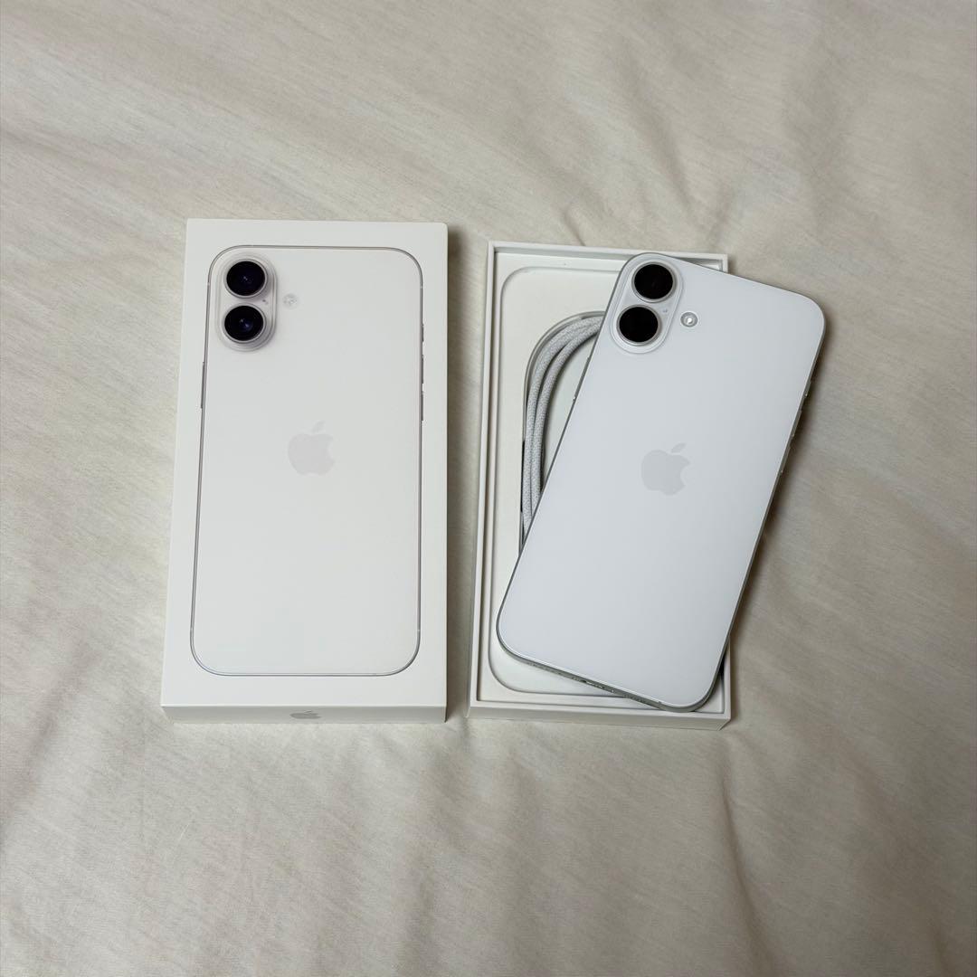 【美品】iPhone16 Plus 256GB ホワイト（SIMフリー）