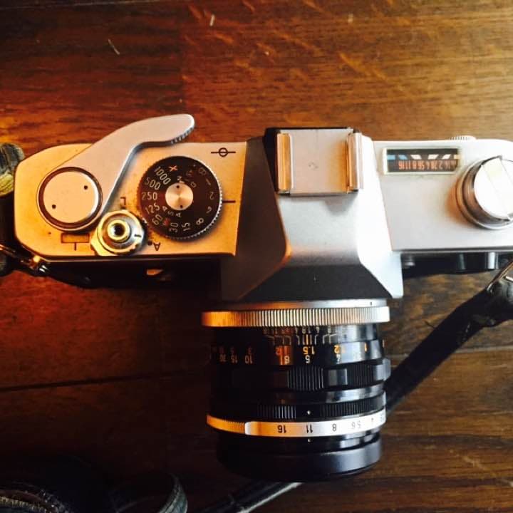 Canon 一眼レフ 年代物 (値下げ交渉あり！)