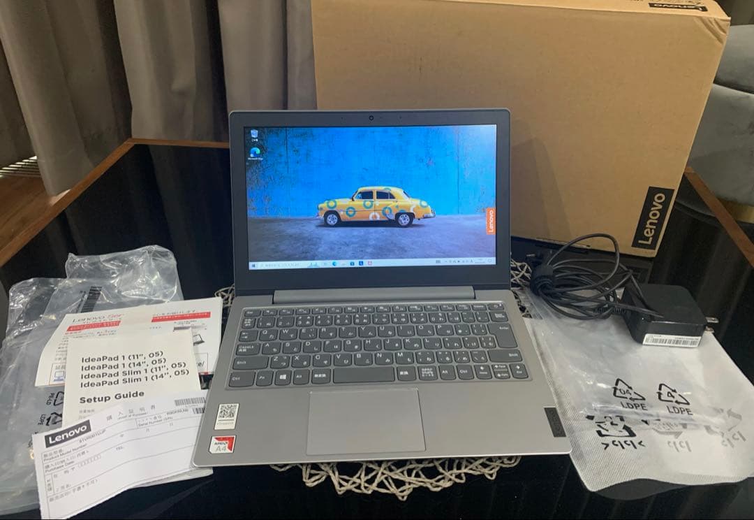 IdeaPad Slim Lenovo Ideapad シルバー　ノートPC