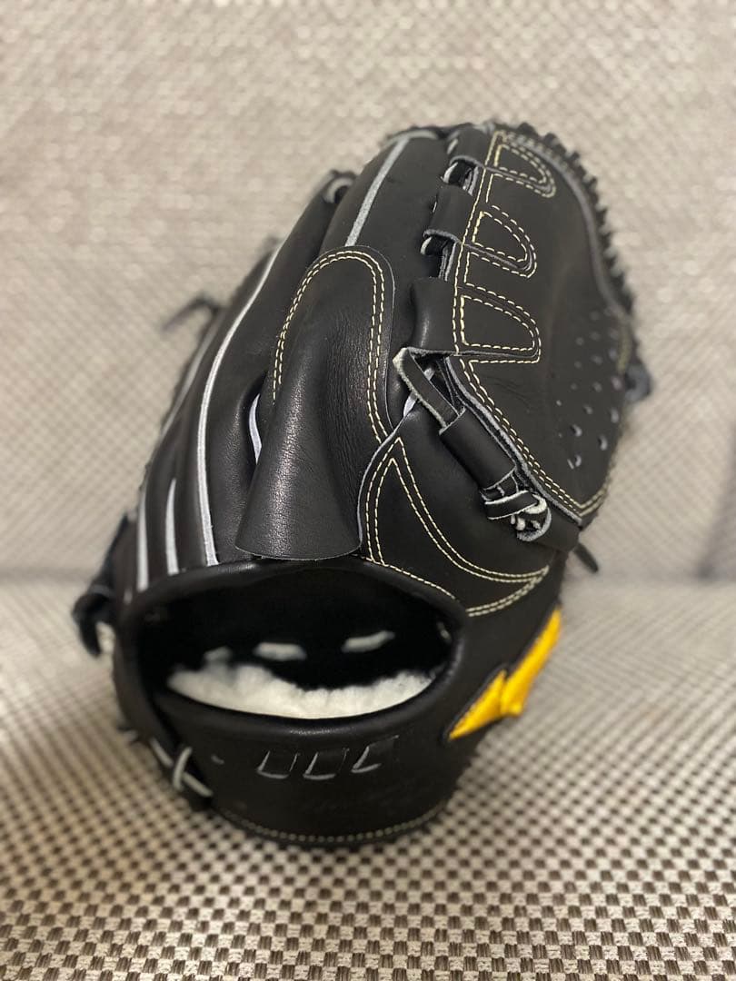 ミズノ 軟式グローブ 黒 レザー ゴールドロゴ