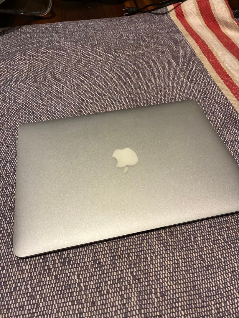 MacBook Air 13-inch, 2014 A1466 電池交換済