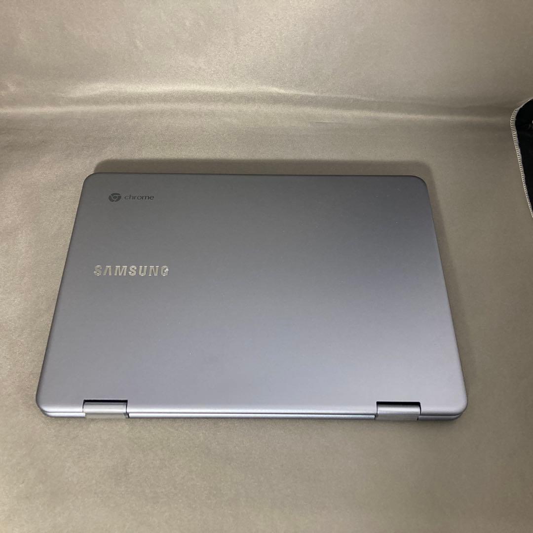 の*き様 Chromebook Plus XE521QAB (62212