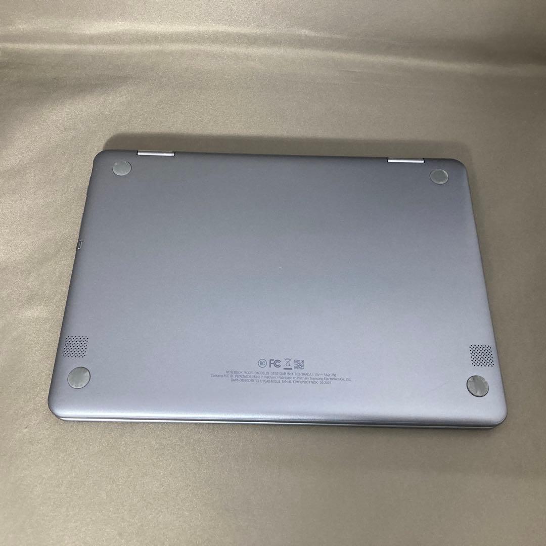 の*き様 Chromebook Plus XE521QAB (62212
