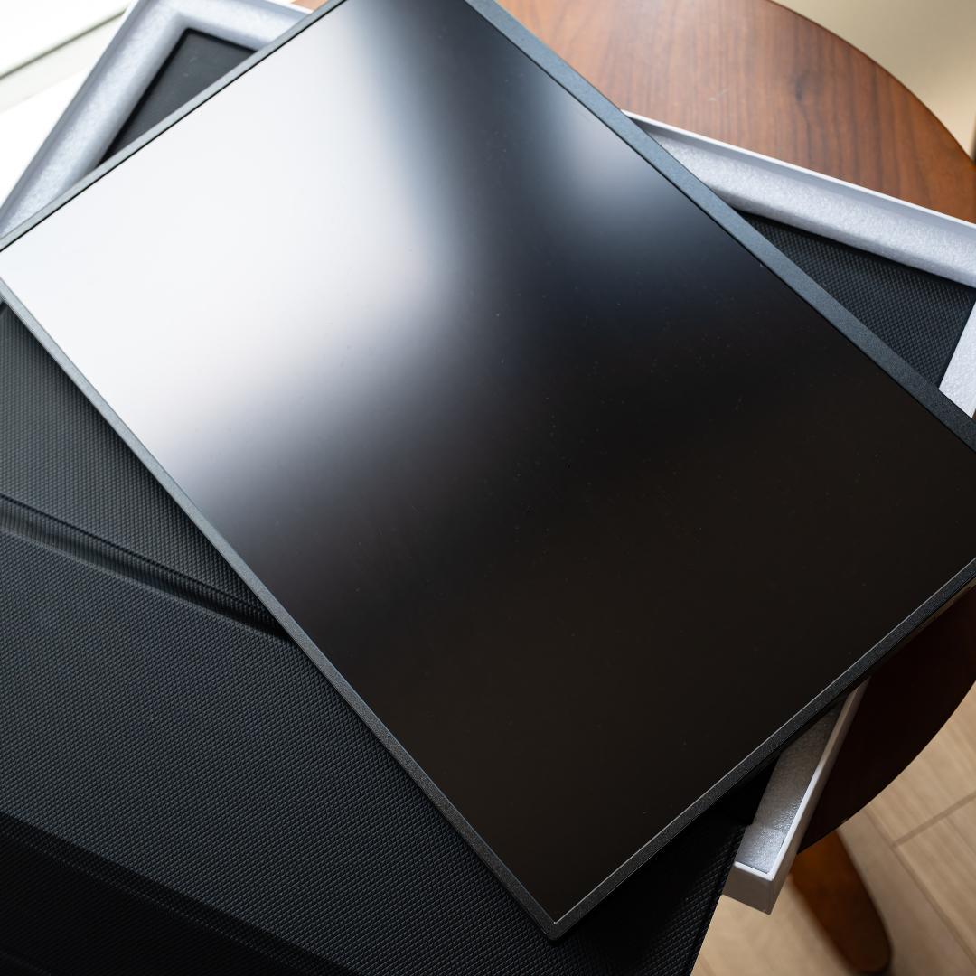 Acouto 2K モバイルモニター　ポータブル　18インチ　2560x1600