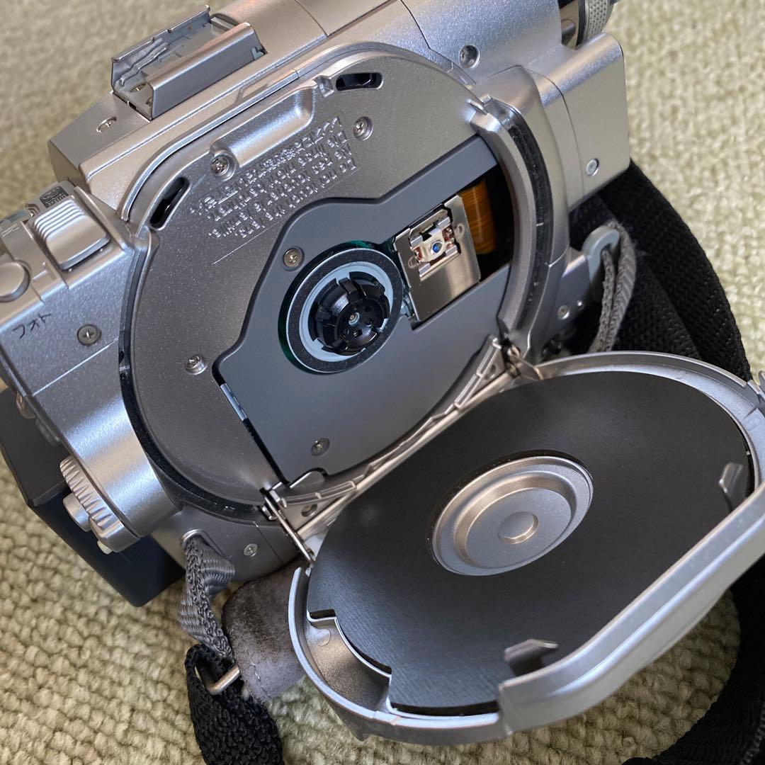 【大値下げ】日立DVD CAM 2メガピクセル　バッテリー　記録媒体　バック&箱