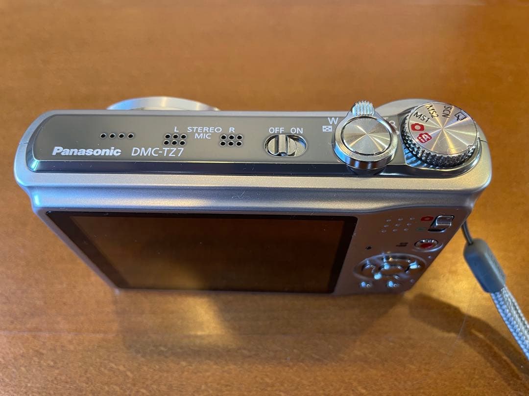 パナソニック LUMIX DMC-TZ7 シルバー