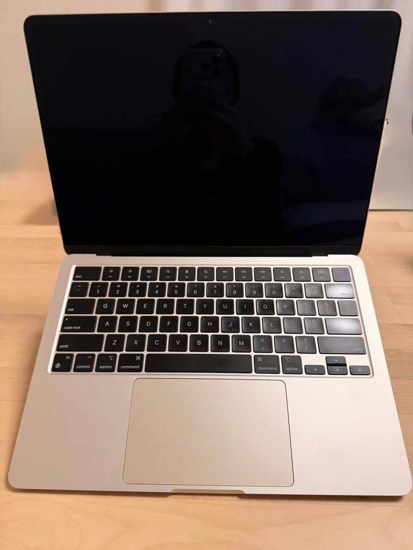 MacBook Air13 M3 8GBメモリ 256GB スターライト