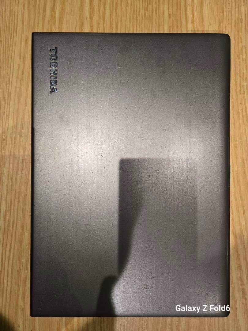 東芝　dynabook r63/j office 2019搭載