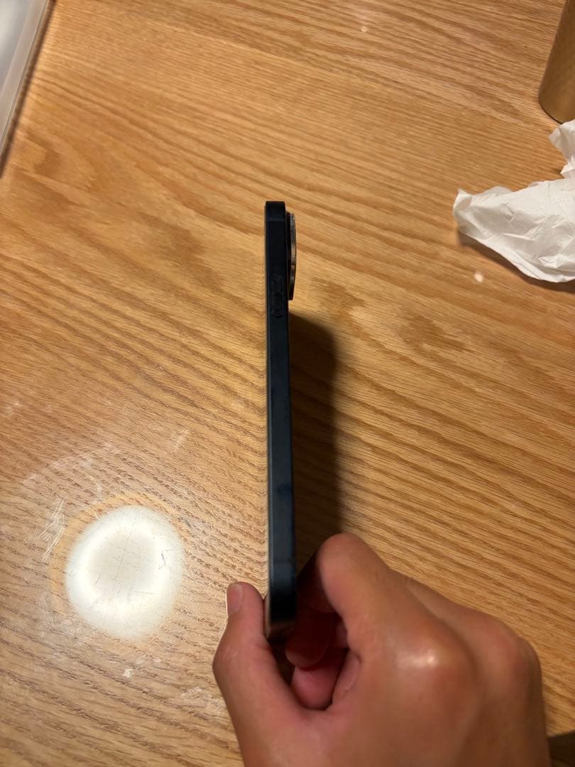 Apple iPhone 14 Plus ブラック 本体（カメラレンズ割れあり）