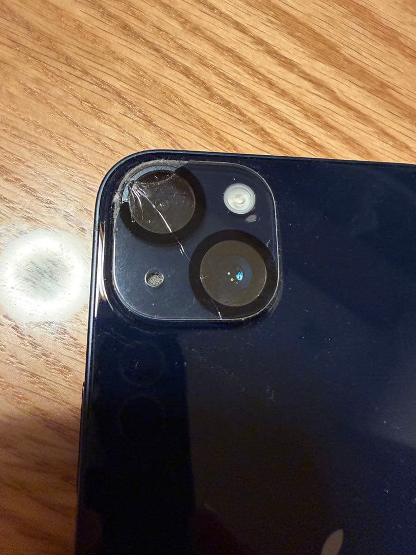 Apple iPhone 14 Plus ブラック 本体（カメラレンズ割れあり）