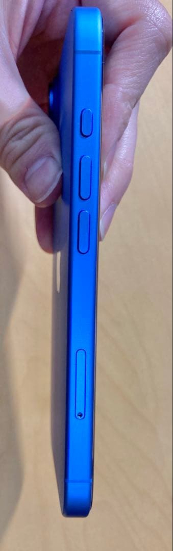 iPhone16 ウルトラマリン 128GB バッテリー最大容量100％