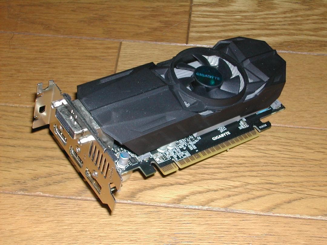 GIGABYTE　GTX1050Ti　GV-N105TOC-4GL