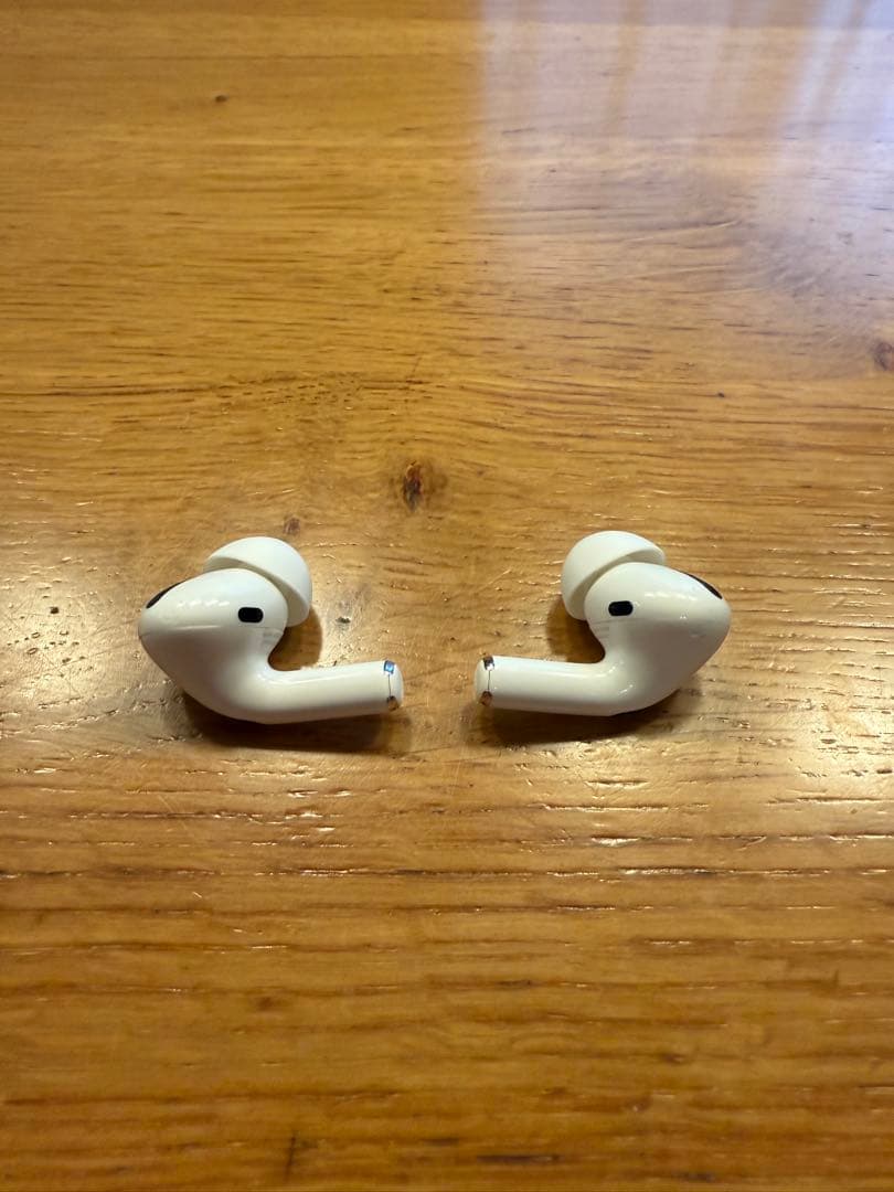 AirPods Pro 本体 充電ケース付き　純正　エアーポッズプロ