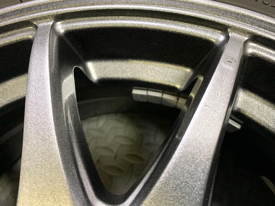 年末年始発送★ブリザック　165/70R14 アクア　ヴィッツ　マーチ　スペイド