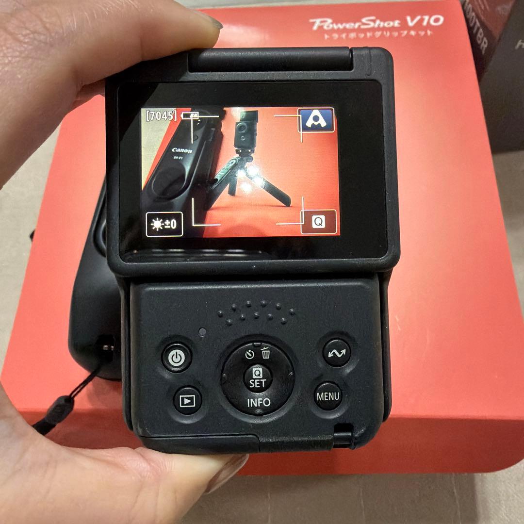 Canon PowerShot V10 本体 + アクセサリー