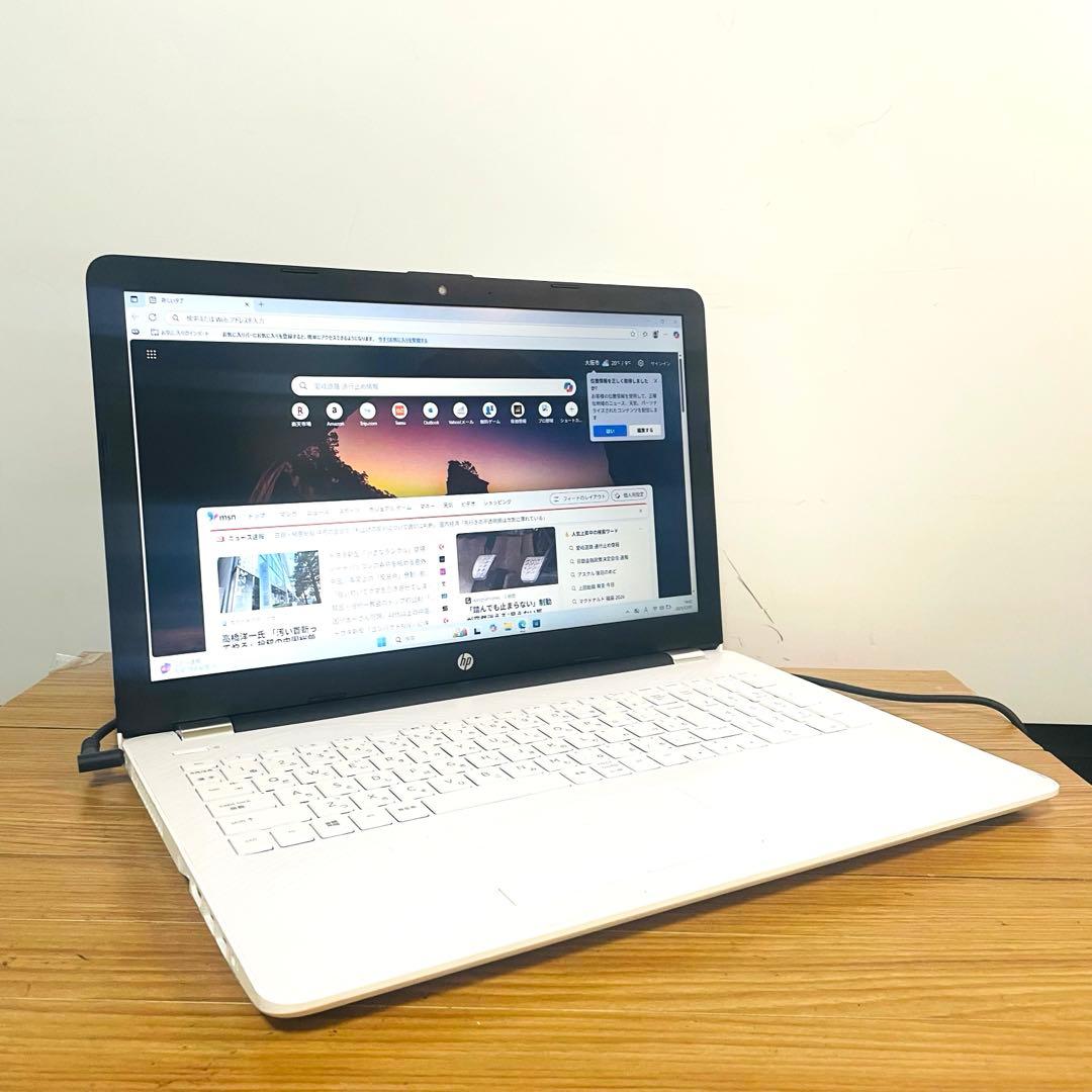 ホワイトノートパソコンWindows11オフィスWi-FiカメラDVD