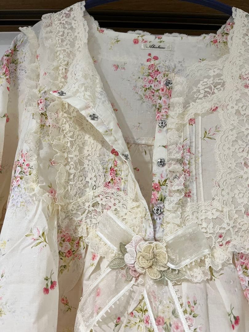 さえら　アキアカネ　パジャマ