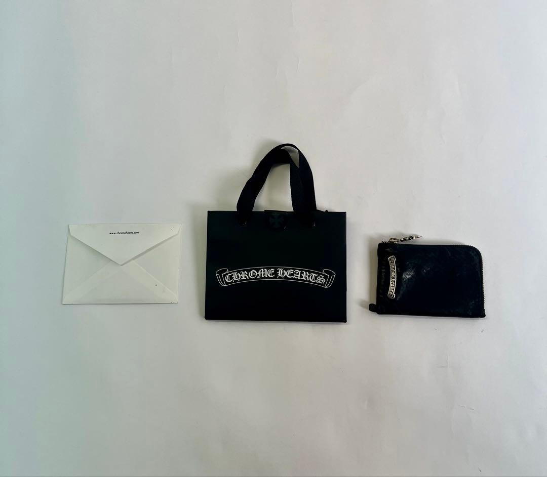 クロムハーツ タイニージップウォレット