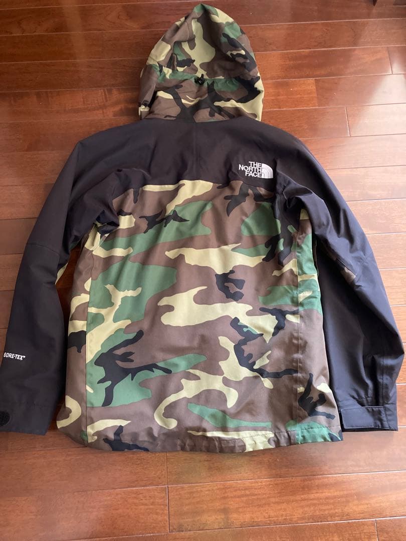 ノースフェイス　マウンテンジャケット 迷彩