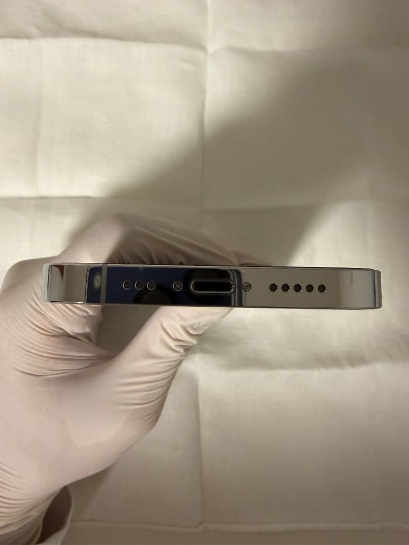 美品 完品 iPhone 14 Pro 256gb シルバー SIMフリー