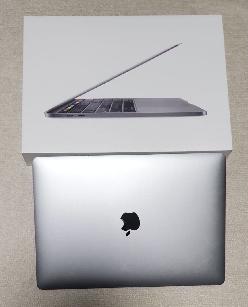 【せいた】MacBook Pro 2020 i7/16GB/512GB