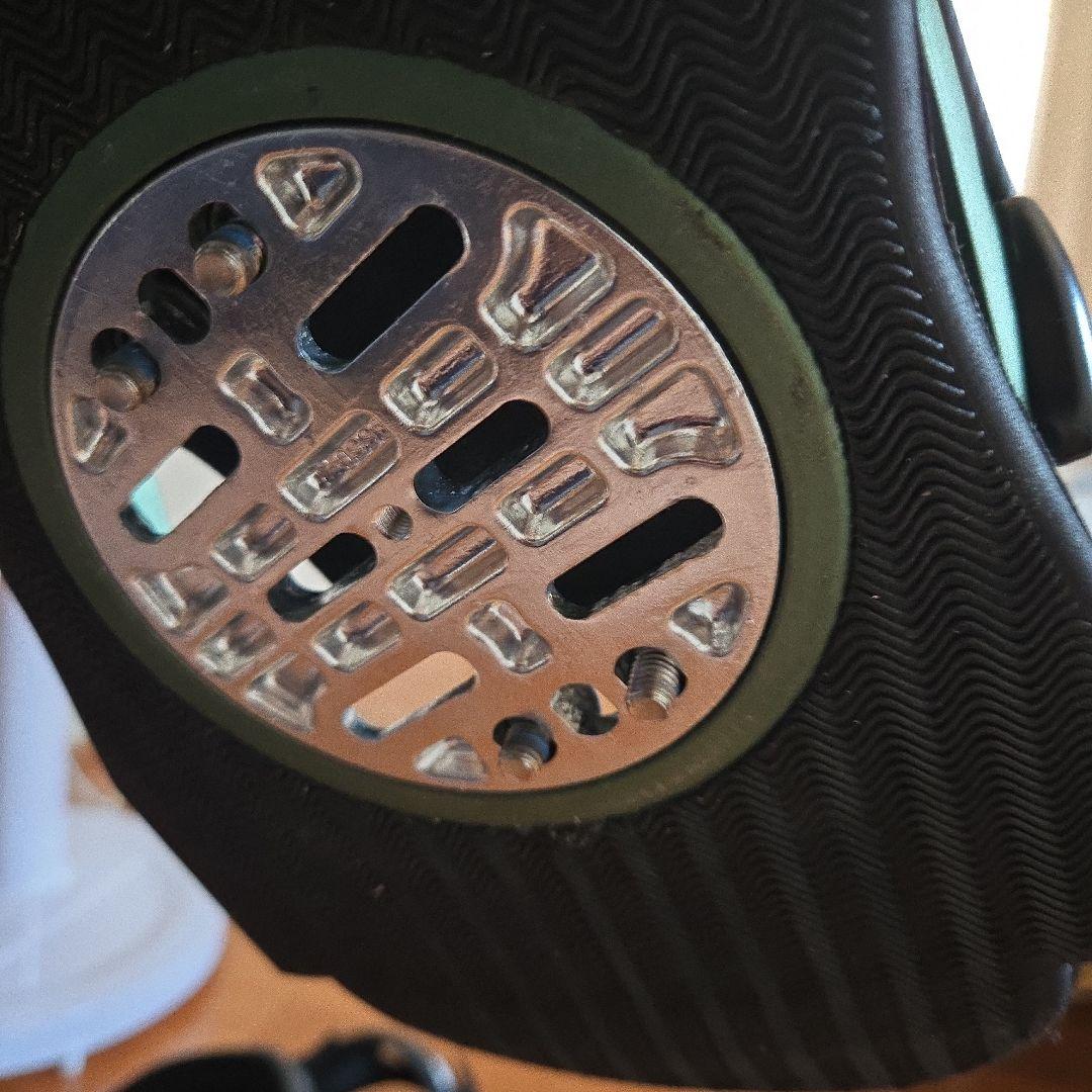 SP United SLAB oneスノーボードビンディング ブラック