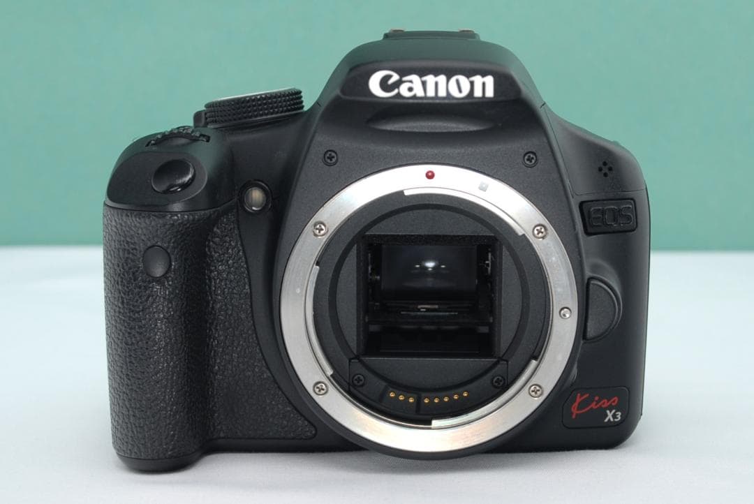 ☘️カメラデビューにおすすめ✨ Canon Kiss X3 一眼レフ 手ぶれ補正
