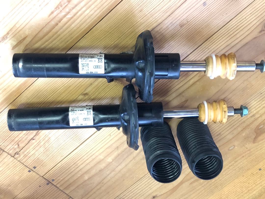 アウディTT 純正サスペンション前後