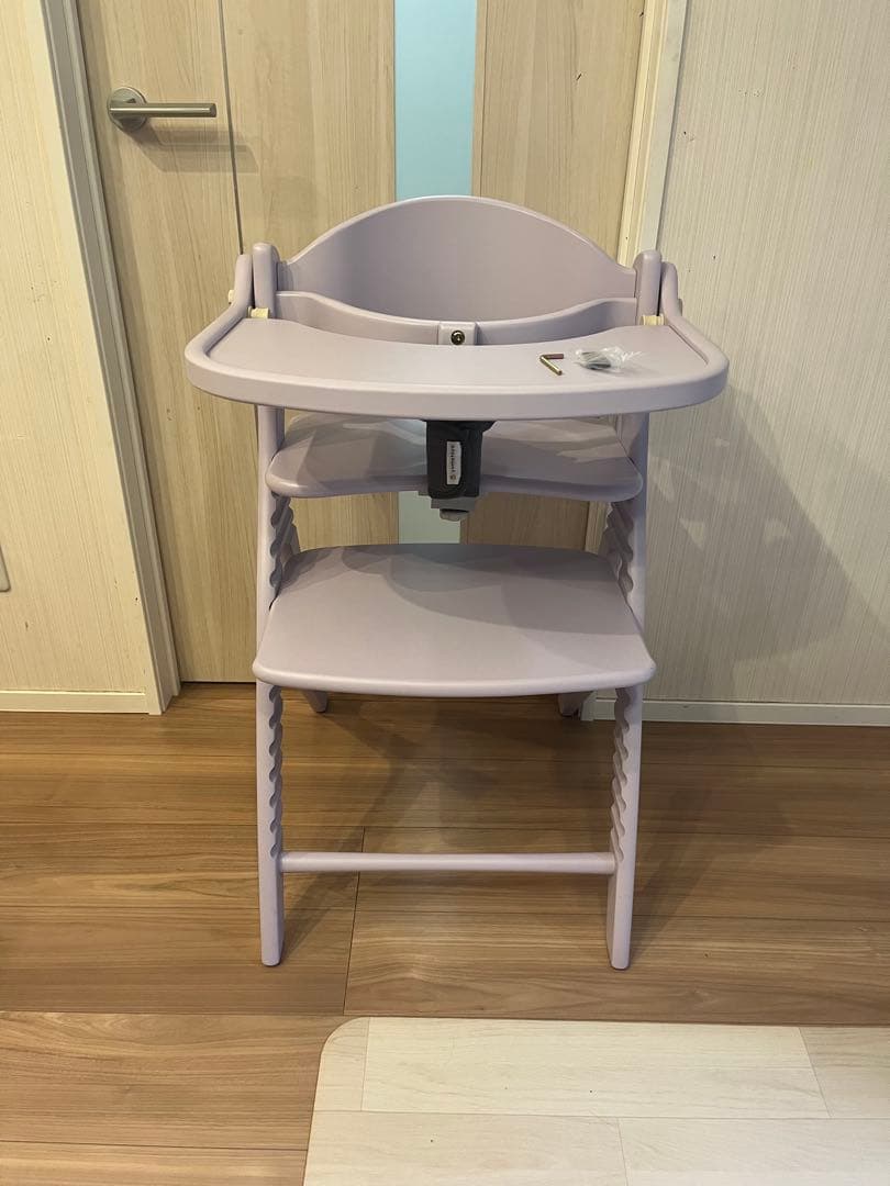 【使用期間短】大和屋　アッフルソルベチェア　グレープ　ベビーチェア