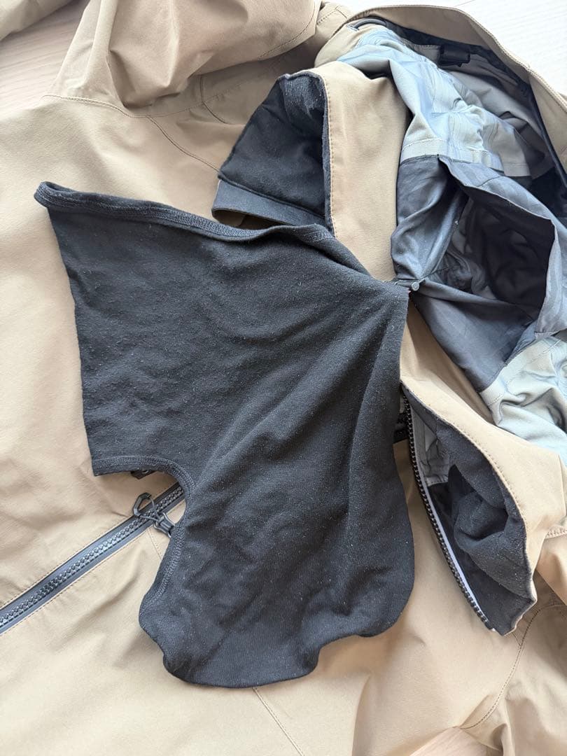 21-22 VOLCOM GUCH STRETCHGORE JKT 色DTK