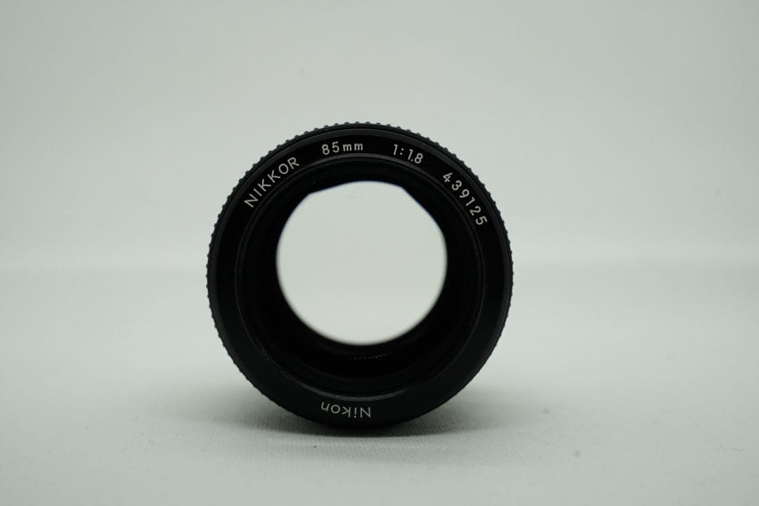 レンズ(単焦点) Ai NIKKOR 85mm f/1.8