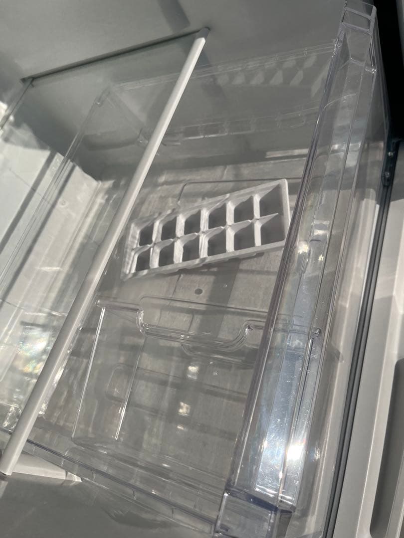 SHARP 冷蔵庫シャープ SJ-BD23K-W 2023年製230L T