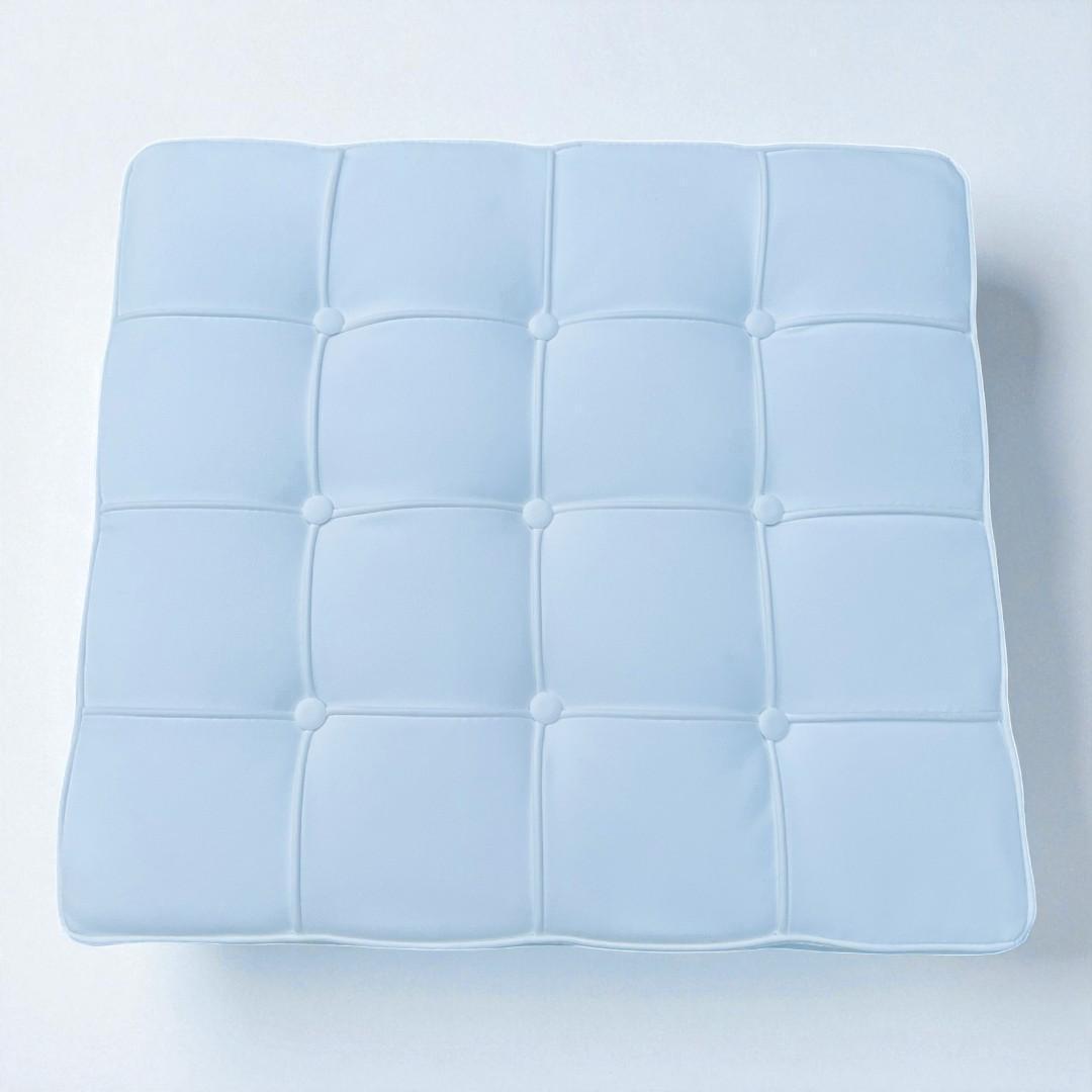 【新春セール】バルセロナ スツール オットマン ホワイト リプロダクト 送料込