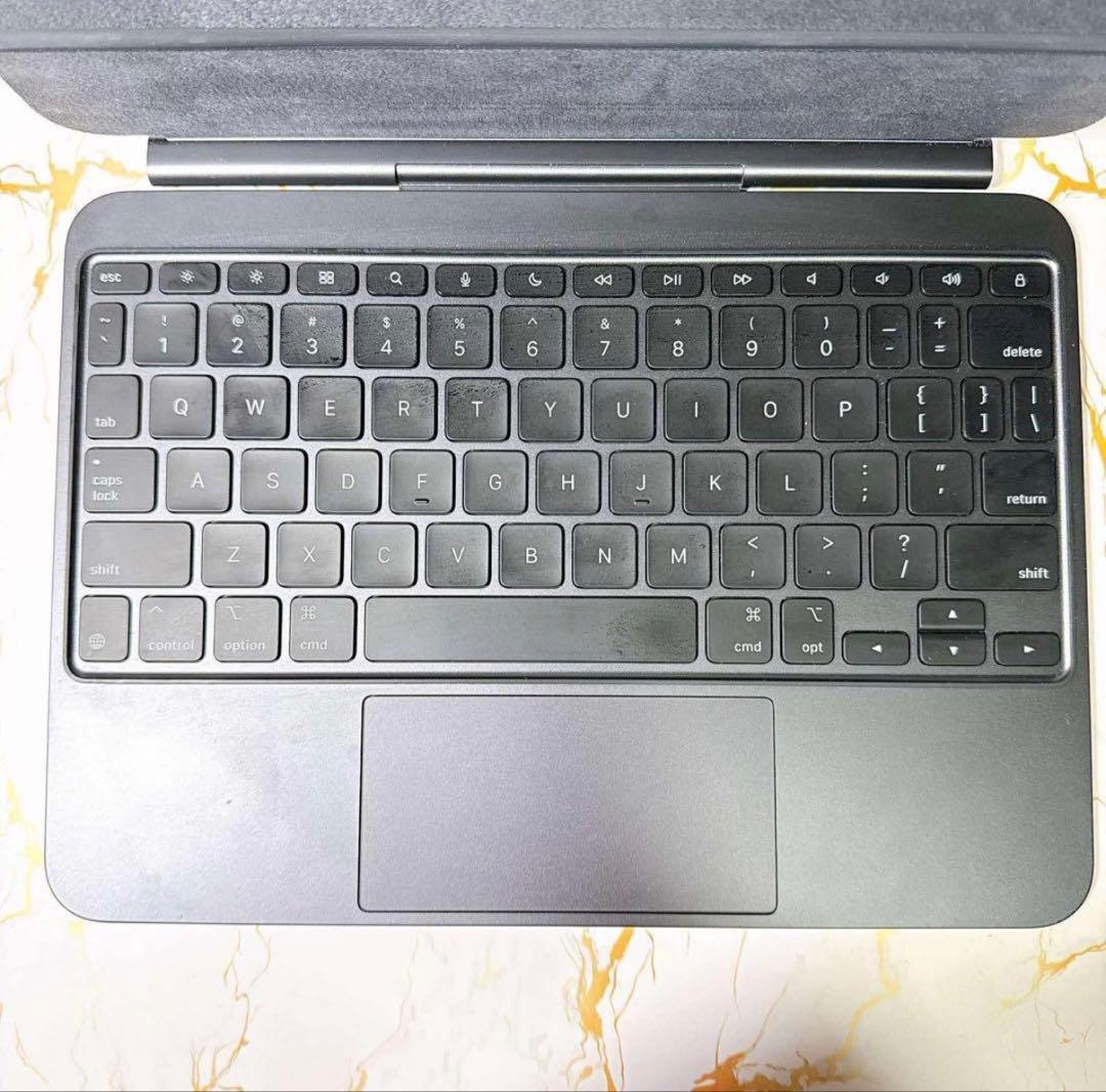 美品Magic Keyboards iPad Pro 11インチM4 USキー